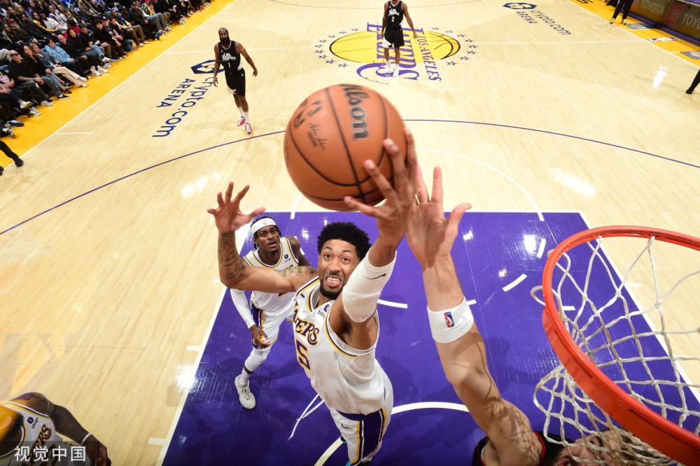 但在新帅的 但在新帅的